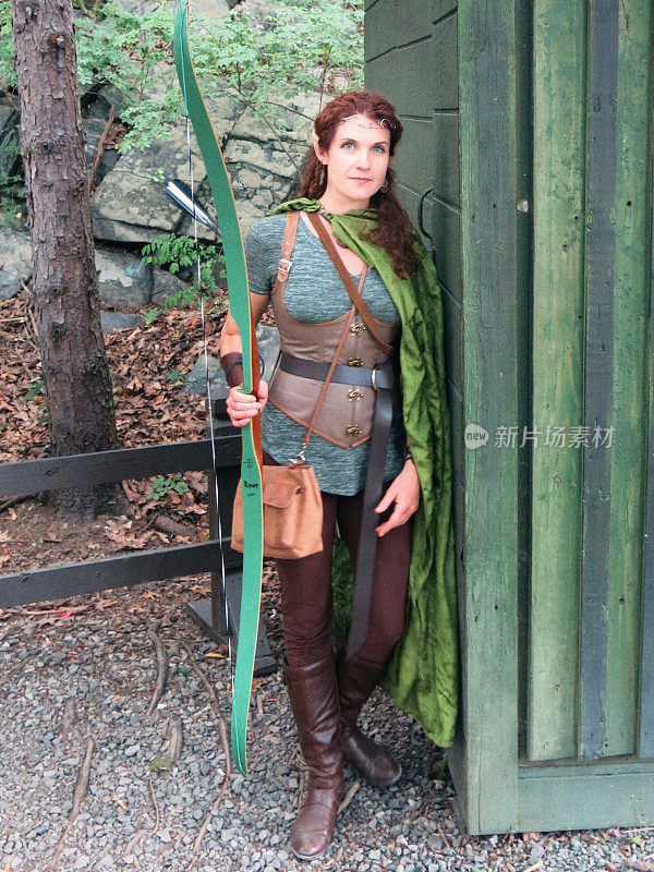 Female Wood Elf Recurve Bow Arrow Fantasy Character Costume LARP